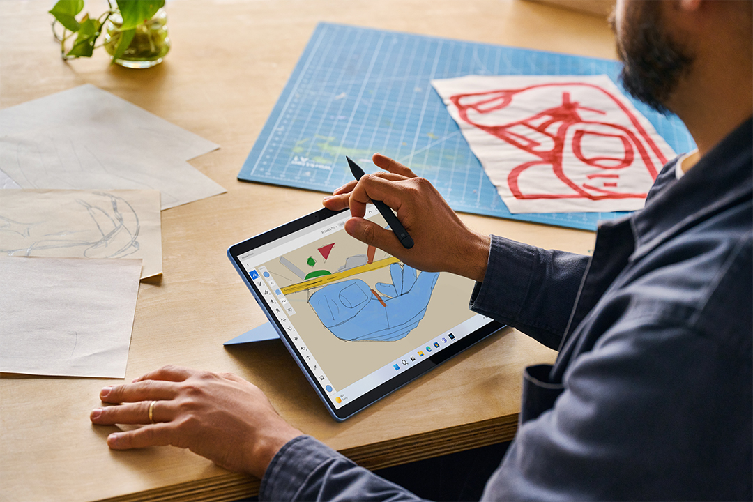 微软 Surface Pro 9 性能强劲