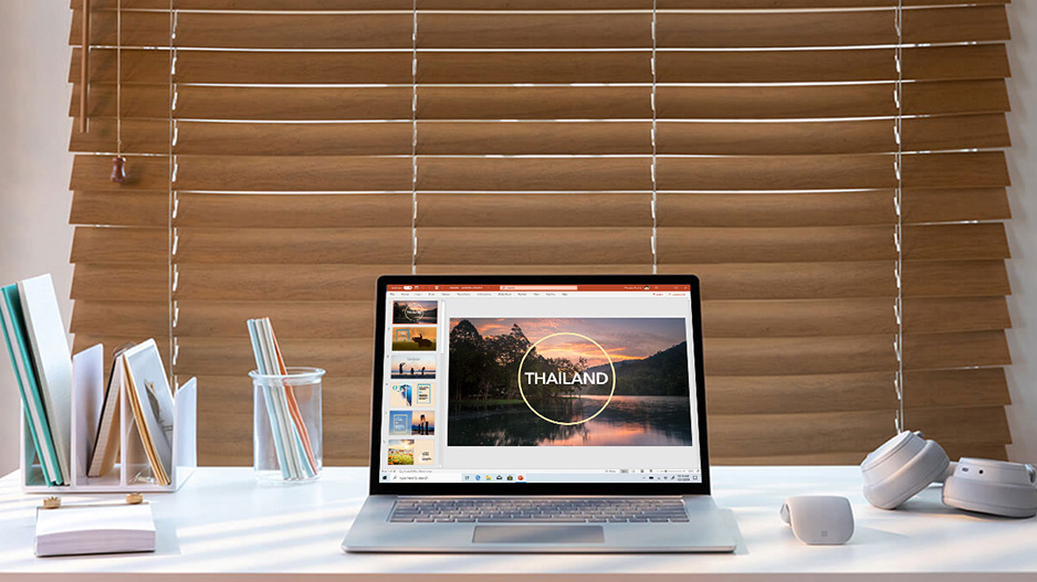 Surface Laptop 3 上的 Microsoft PowerPoint