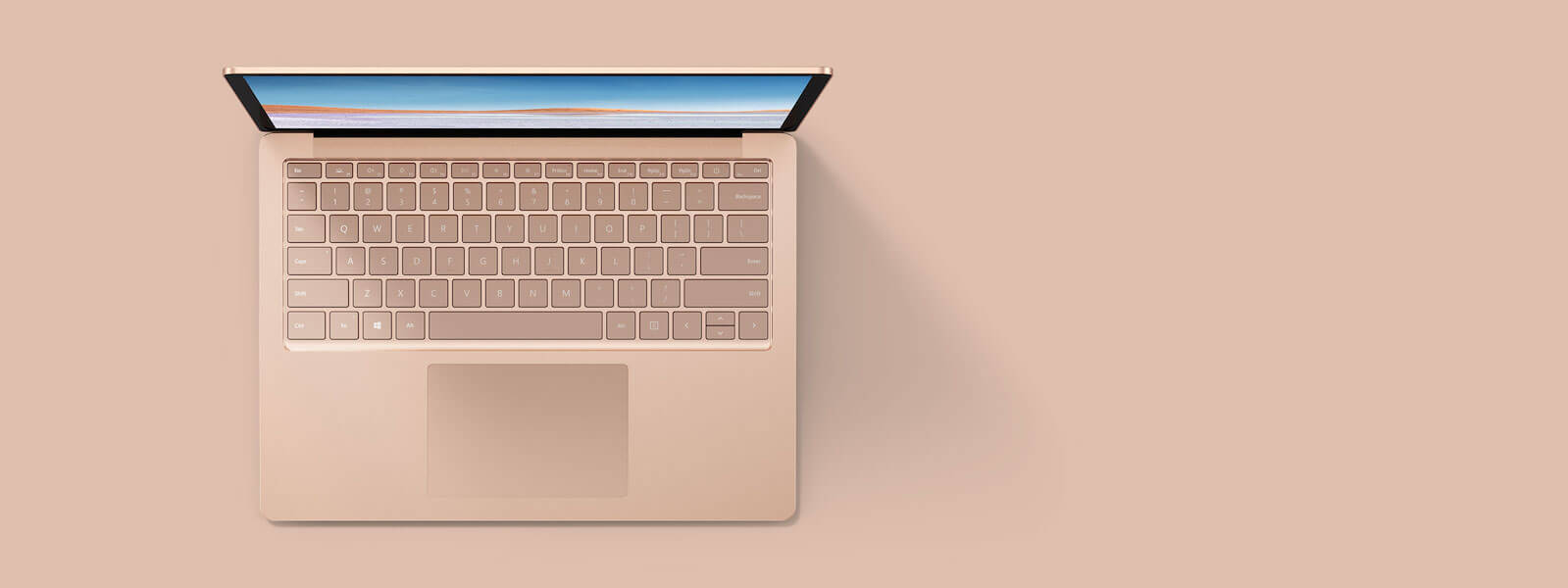 砂岩金 13.5 英寸 Surface Laptop 3 俯视图