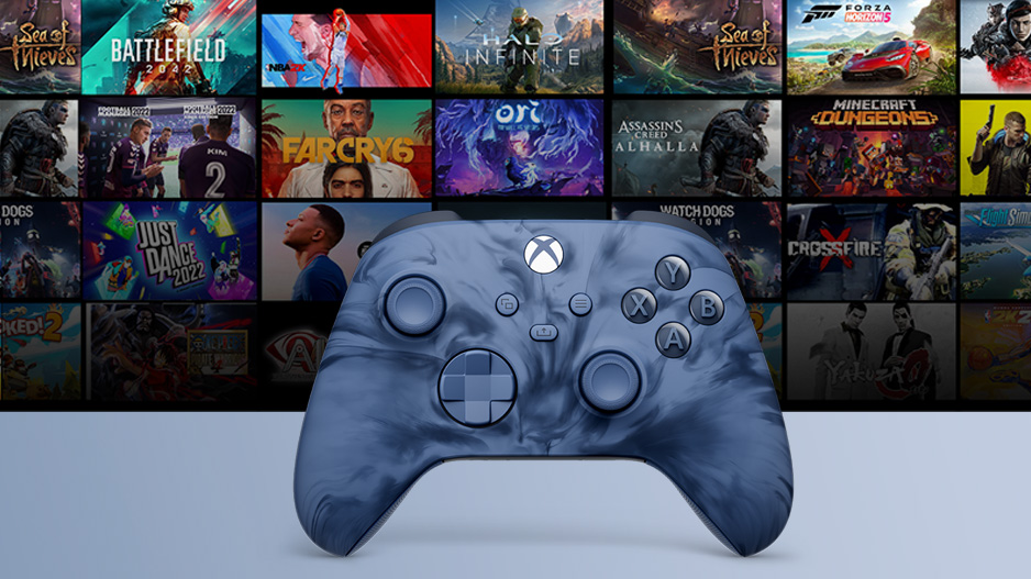Xbox 无线控制器 -《风暴蓝》特别版 与Xbox游戏